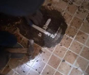 湖州卫生间漏水维修公司为您分享下卫生间渗水如何处理及注意事项